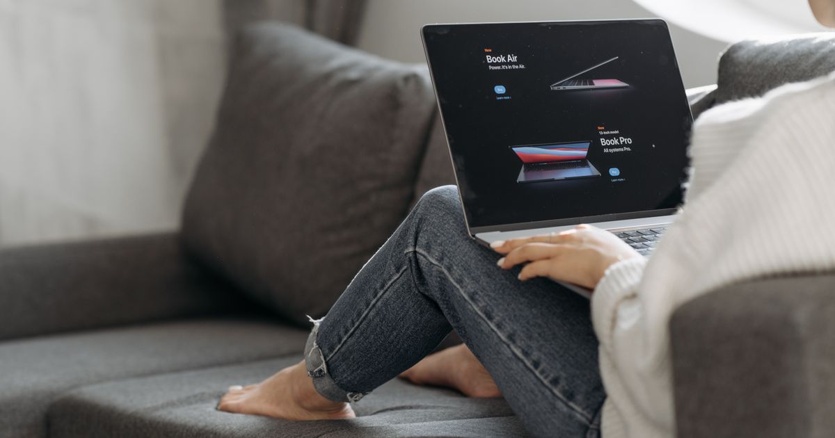 Website Builder vs Jasa Website: Perbandingan Jujur untuk Pemilik Bisnis