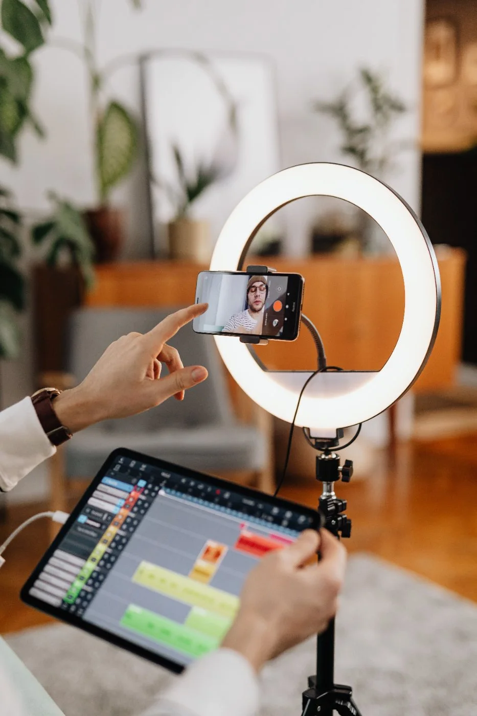 Video Marketing Indonesia: Strategi YouTube, TikTok, dan Reels untuk Bisnis