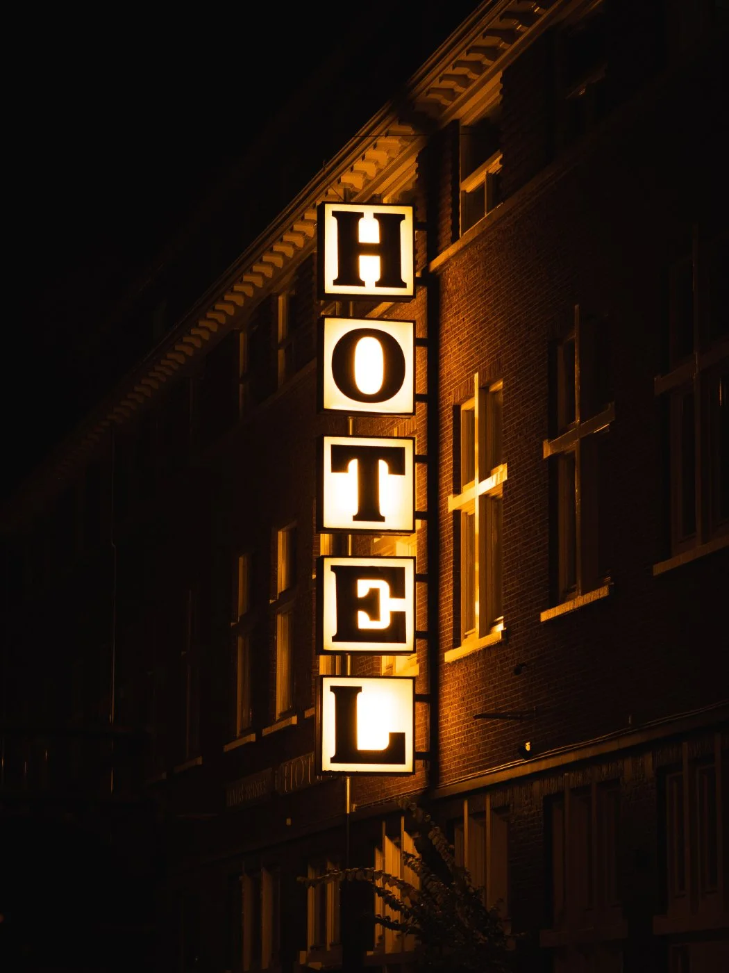 Digital Marketing untuk Hotel dan Bisnis Perhotelan Indonesia: Strategi Mengisi Kamar